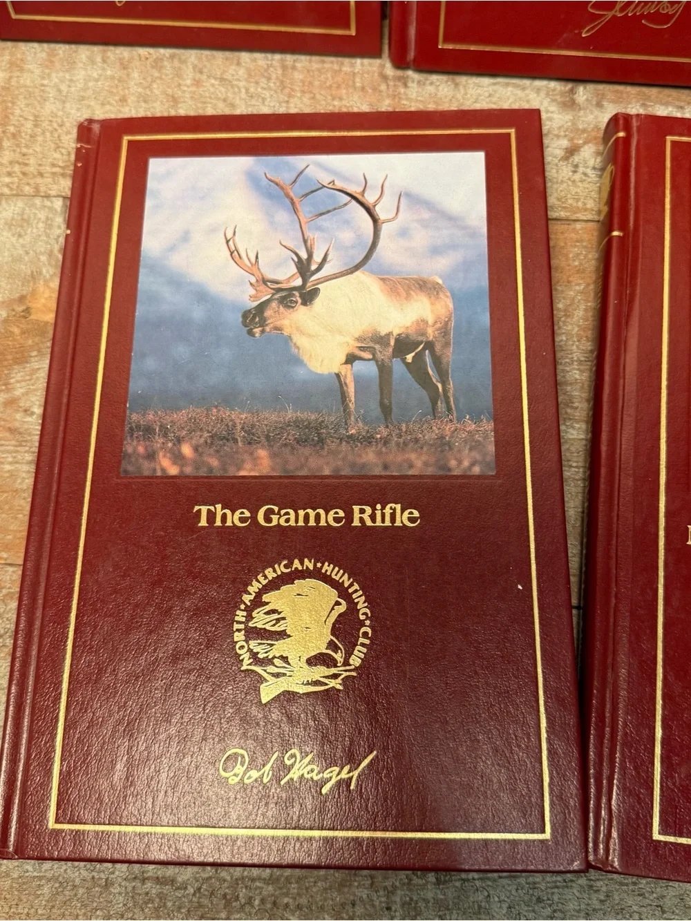 North American Hunting Club vintage elegant
